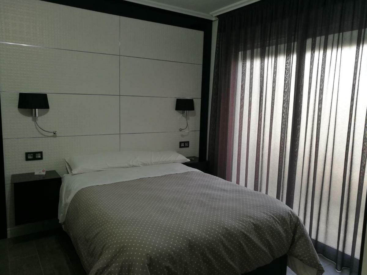 Apartamentos Las Palmeras Palma del Río Zewnętrze zdjęcie